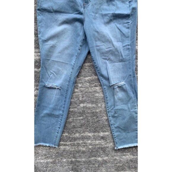 JustFab NWT Women Plus Size High Waist Blue Skinny Ankle Denim Jeans Size 16W - Picture 7 of 10